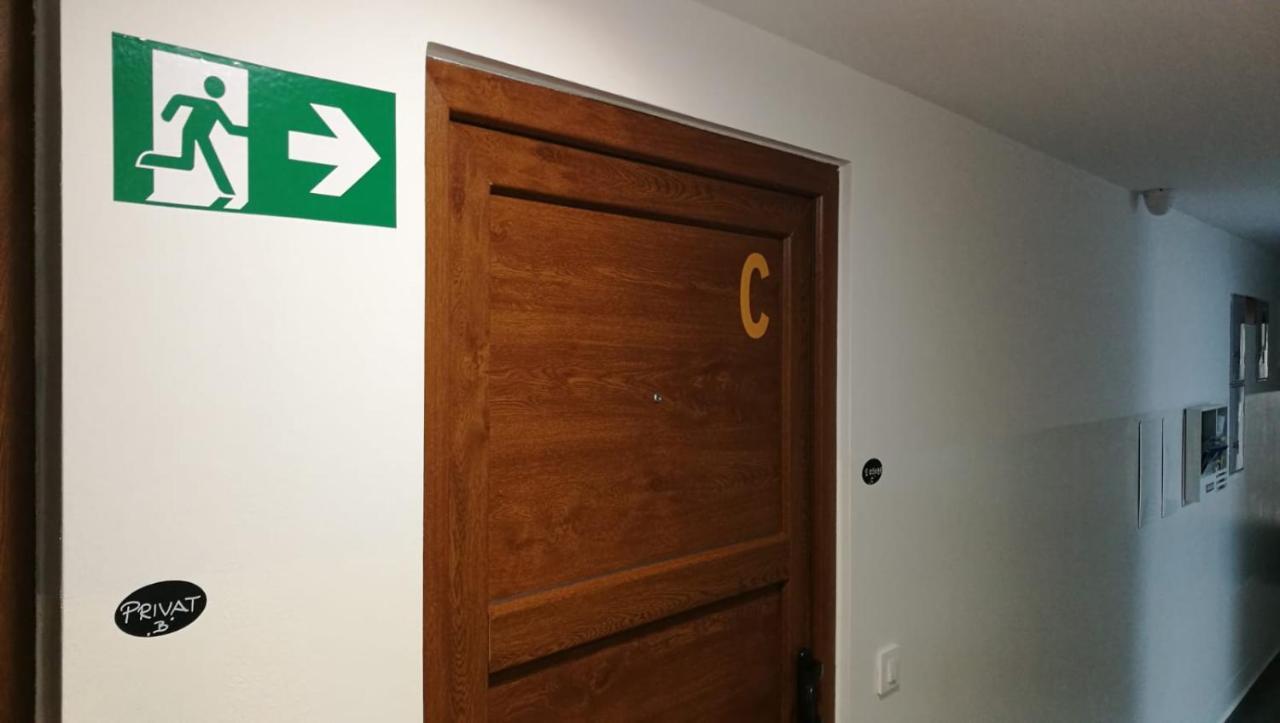 Apartments Borna 2 ザグレブ エクステリア 写真