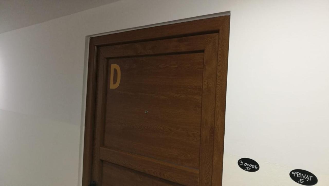 Apartments Borna 2 ザグレブ エクステリア 写真