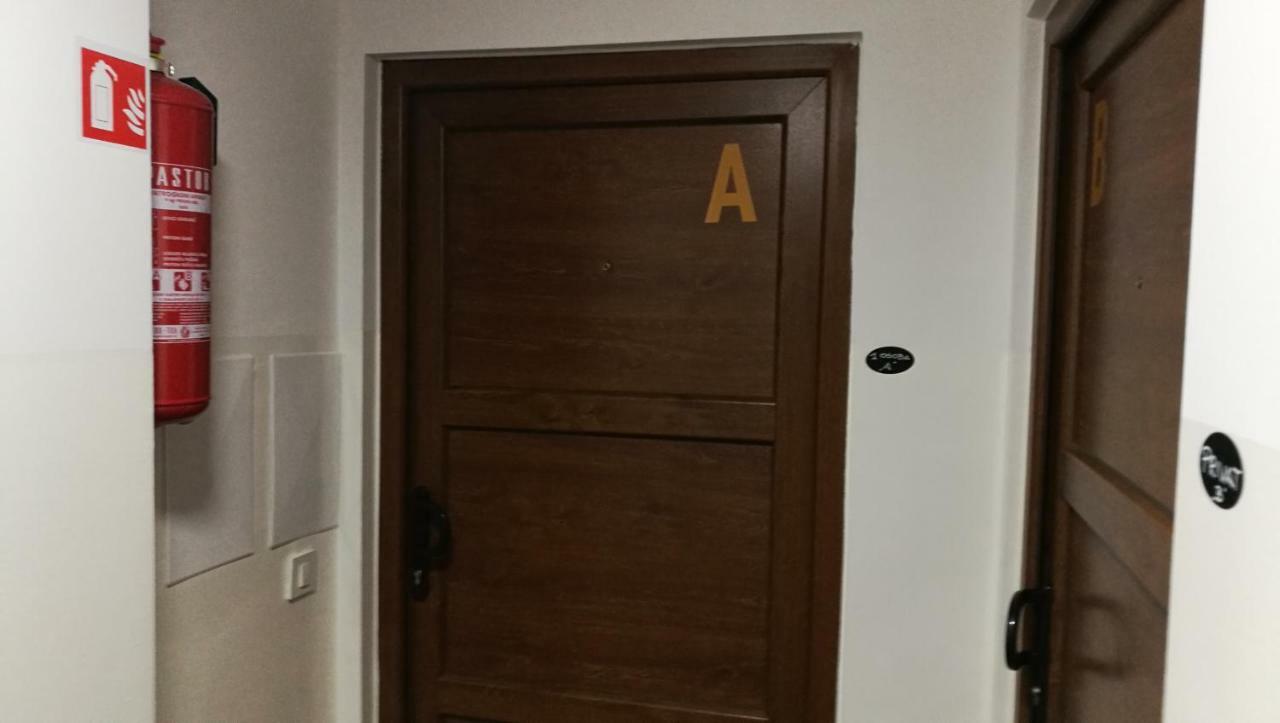 Apartments Borna 2 ザグレブ エクステリア 写真