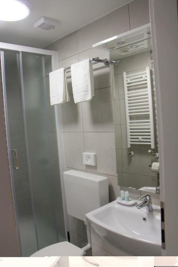 Apartments Borna 2 ザグレブ エクステリア 写真