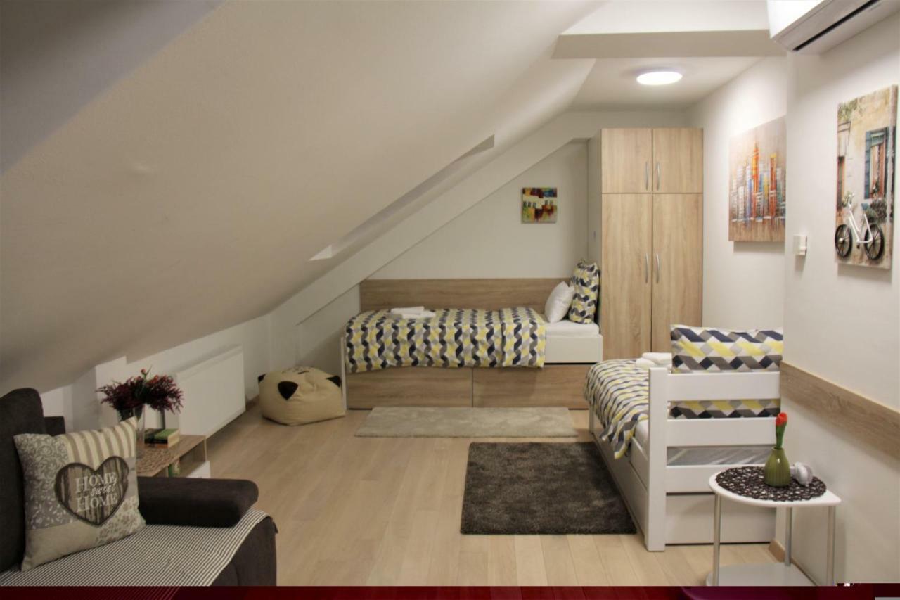 Apartments Borna 2 ザグレブ エクステリア 写真