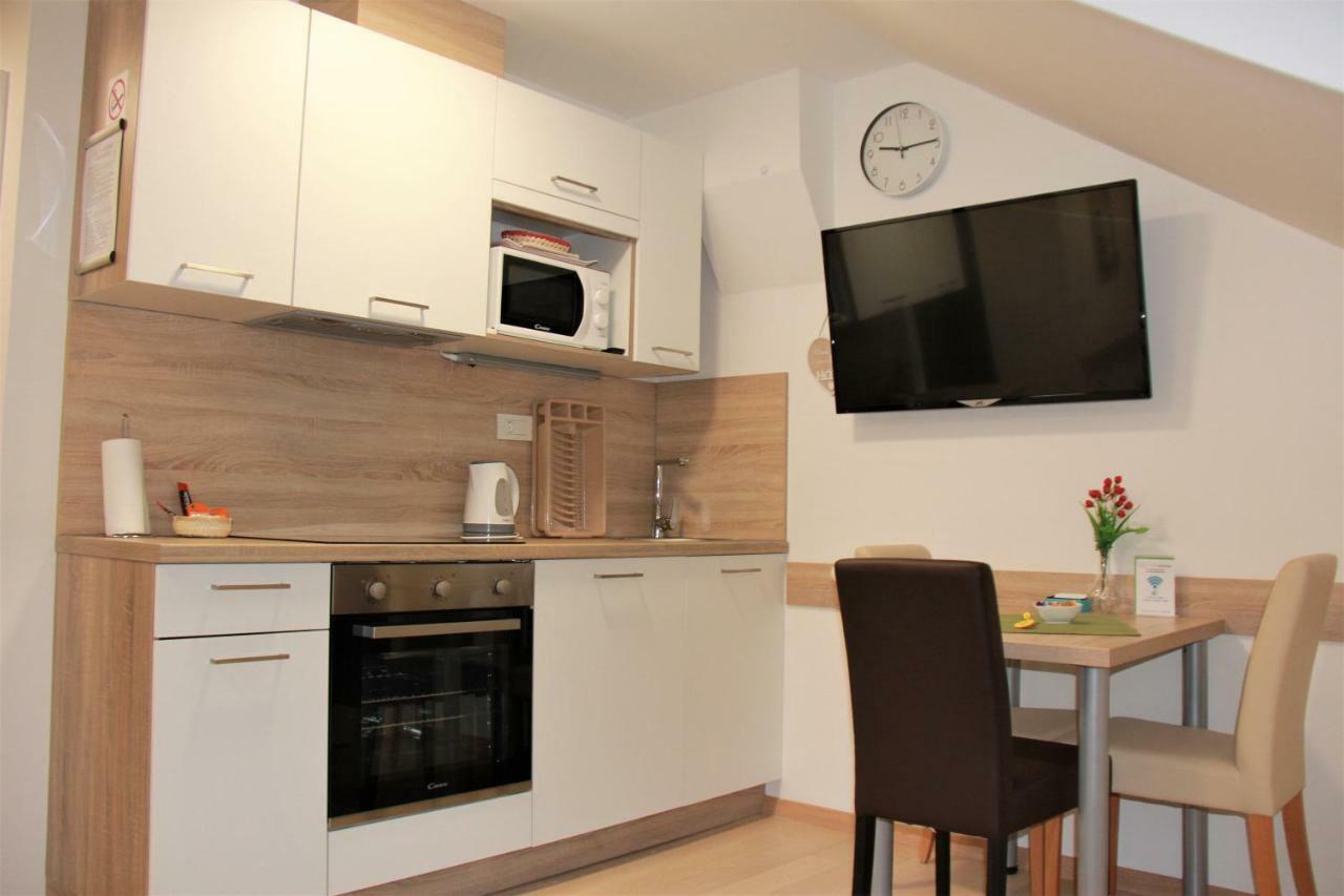 Apartments Borna 2 ザグレブ エクステリア 写真